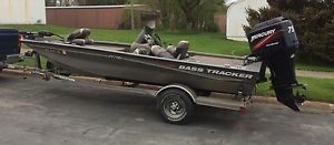 2006 Bass Tracker PT-175