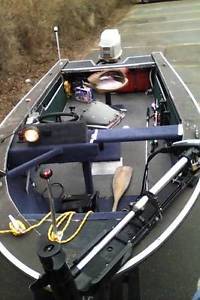 STARCRAFT FISHING BOAT