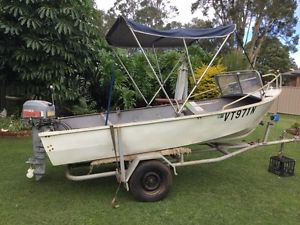 Aluminium boat + trailer + mariner 25 np + 3 outdoor motors evinrude , johnson