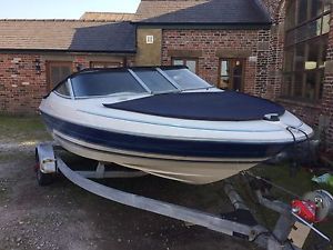Bayliner Capri 1700LS Force 120 Motor cruises at 40mph