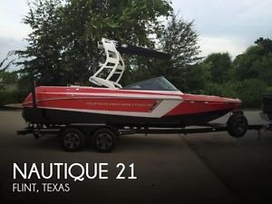 2015 Correct Craft Super Air Nautique 210
