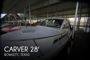 1996 Carver 28 Express Cruiser Used
