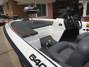 2003 Tracket Marine