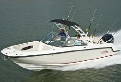 2015 Boston Whaler Vantage 230