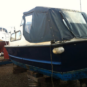 FREEMAN 22 Power boat - Inboard Engine Circa 1970
