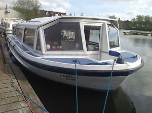 Alpha 32 Broads Cruiser, Boat, Houseboat