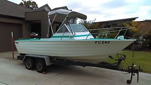 GRAYWILL COMMANDO CUDDY CABIN JET BOAT