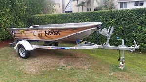 quintrex 370 Explorer