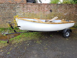 10Ft Dinghy on trailer, with provision for outboard, new road wheels