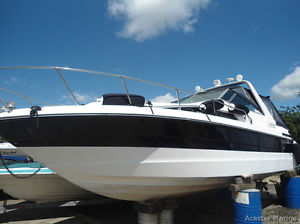 Sea Ray Sundancer powered a single Mercruiser petrol engine