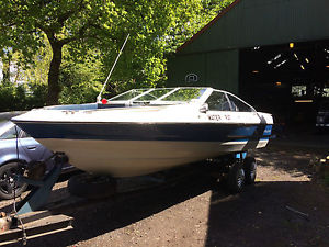 Bayliner Capri Bowrider Speed Boat/Ski Boat 20ft, Includes Trailer & more!!