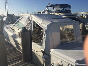 1985 Sea Ray 390 Express