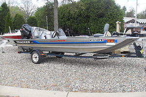 1994 Bass Tracker