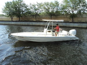 2003 SCOUT 240 BAYSCOUT