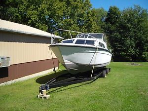 1979 Chris Craft Model 280