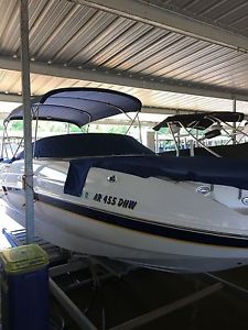 2003 Chaparral Chaparral 263 Sunesta