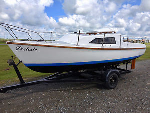 Prelude 19 trailer sailer - great sailing boat ready for the summer season