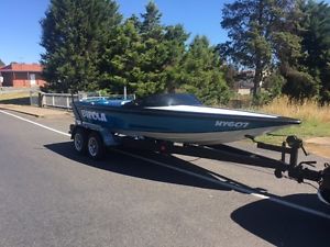 ski boat, boat