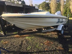 Boat, Pride starfire GT, fish/ski