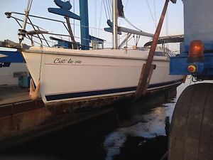 38 ft sailing yacht