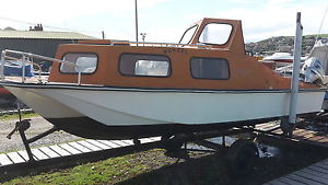 cabin fishing boat dory landor 17ft