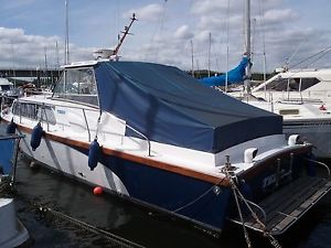 senior 32 offshore twin diesel cruiser