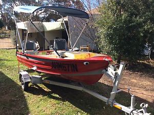 Broker 3.6m runabout with Gal Trailer and Johnson 9.9hp motor