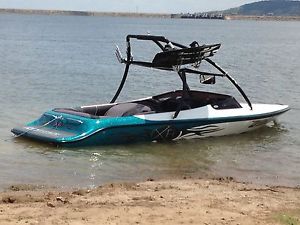 2009 xfi renegade ski wake boat,swap or sell