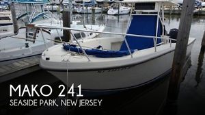 1990 Mako 241 Used
