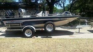 1995 Cajun 1850