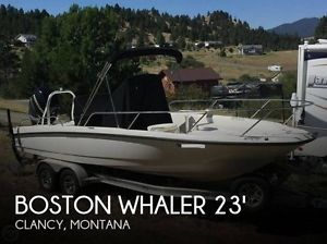 2012 Boston Whaler 230 Dauntless
