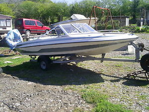 Glastron 15ft Speedboat ***NO RESERVE ***