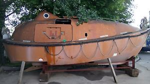 Totally Enclosed Life Boat Lifeboat no Engine