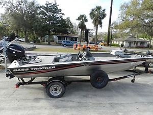 2010 Bass Tracker PC 17.5 30 HP Mercury