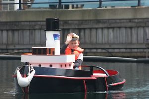 Electric Boat, Tug, Hire Boat, Rescue Boat, Pedalo, Kids Childrens Boat MiniPort