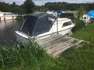 RIVER BOAT SEAMASTER 21' READY TO SAIL - MOORING NEGOTIABLE IN WEST NORFOLK