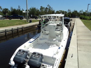 2000 Cobia 2600