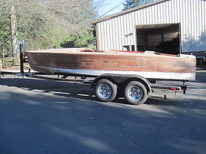 1954 19' Chris Craft Racing Runabout