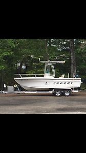 2000 Bayliner Trophy