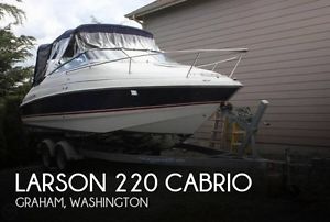 2005 Larson 220 Cabrio