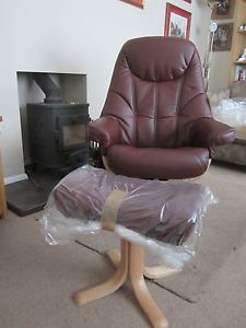 Captains Chair & Foot Stool