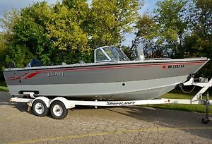 2000 Lund Baron Magnum Gransport 2150 200 HP Mercury w/ 15 HP 4-Stroke kickr
