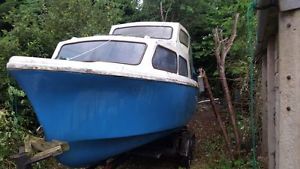 River Boat 18'