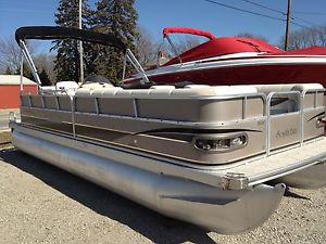 2007 South Bay Pontoon 23', Model E Series 8522CR
