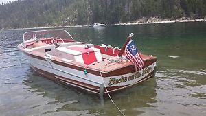 boat woody chriscraft motor boat ski boat