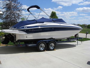 2009 Crownline 252EX