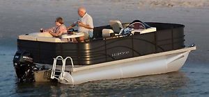 2018 LEXINGTON 517 SERIES