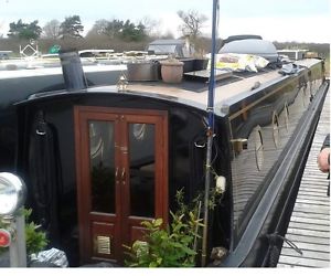 narrowboat
