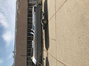 1988 Harris Flotedeck 200ls