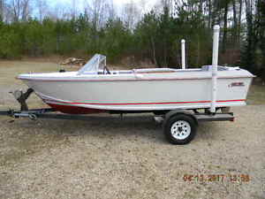 1963 Chris Craft Cavalier Ski Boat